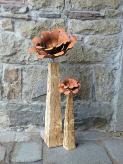 2 Gartenstelen »Kamelienblüte« im Set