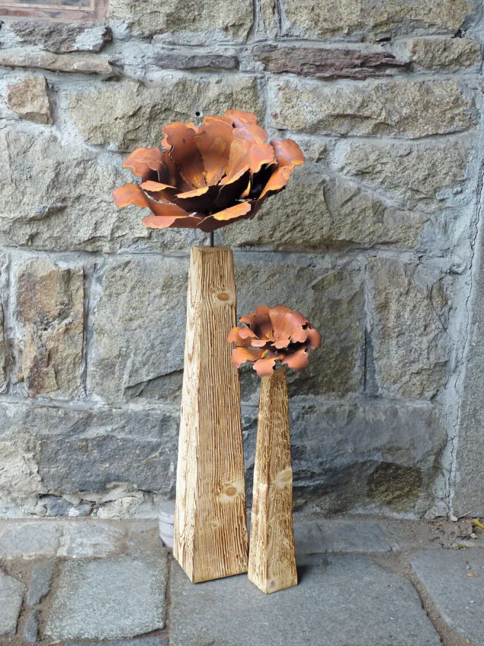 2 Gartenstelen »Kamelienblüte« im Set