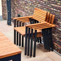 »Bozen« Stapelsessel