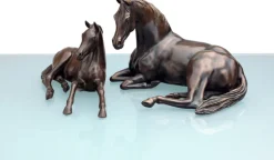 Diekemper, Annette: 2 Skulpturen »Araber-Stute mit Fohlen« im Set