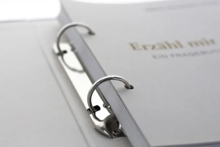 Erinnerungsbuch: Erzähl mir dein Leben - Leinenausgabe