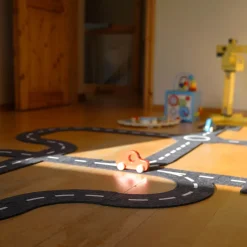 Filz-Spielstraße mit 2 Fahrzeugen