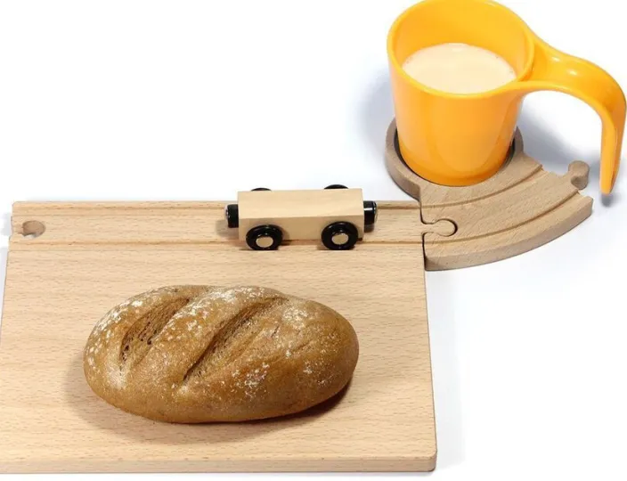 Frühstücksbrett Eisenbahn