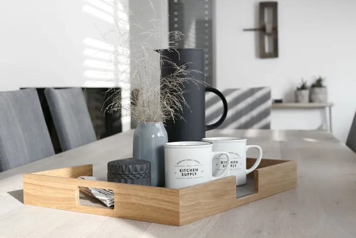 Holztablett mit Filz