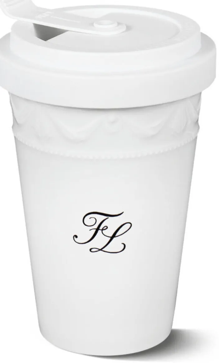 »Kurland KPM to go«, weiß mit Namenszug