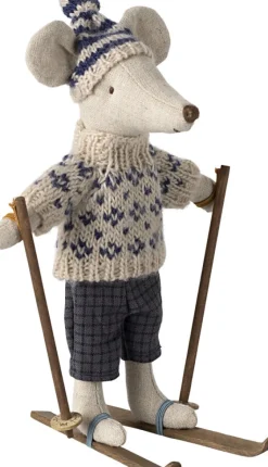 Papa Wintermaus mit Skiset