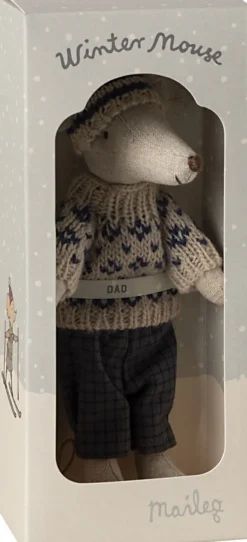 Papa Wintermaus mit Skiset