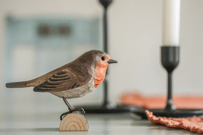 Rotkehlchen aus Holz