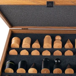 Schachspiel »Bauhaus Schwarz & Weiß« mit Schachfiguren