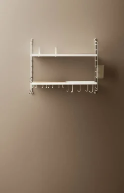 »String Küchenregal«