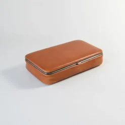 Utensilienbox aus Leder