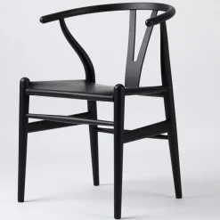 ZEIT Sonderedition »CH24«, Wishbone Chair aus Buche und Leder
