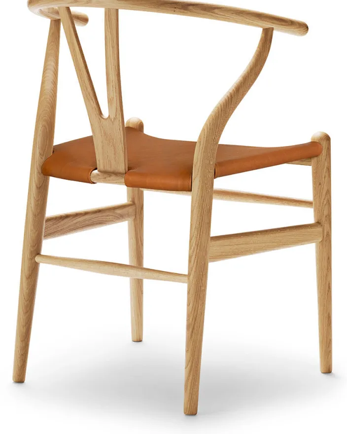 ZEIT Sonderedition »CH24«, Wishbone Chair aus Eiche und Leder