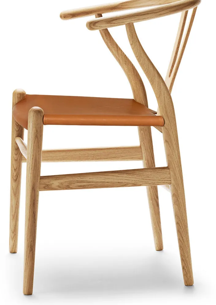 ZEIT Sonderedition »CH24«, Wishbone Chair aus Eiche und Leder