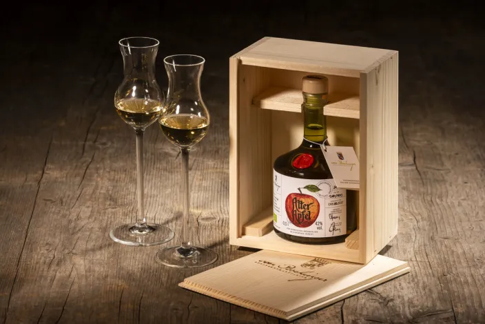 ZEIT-Sonderedition »Alter Apfel« Edelbrand